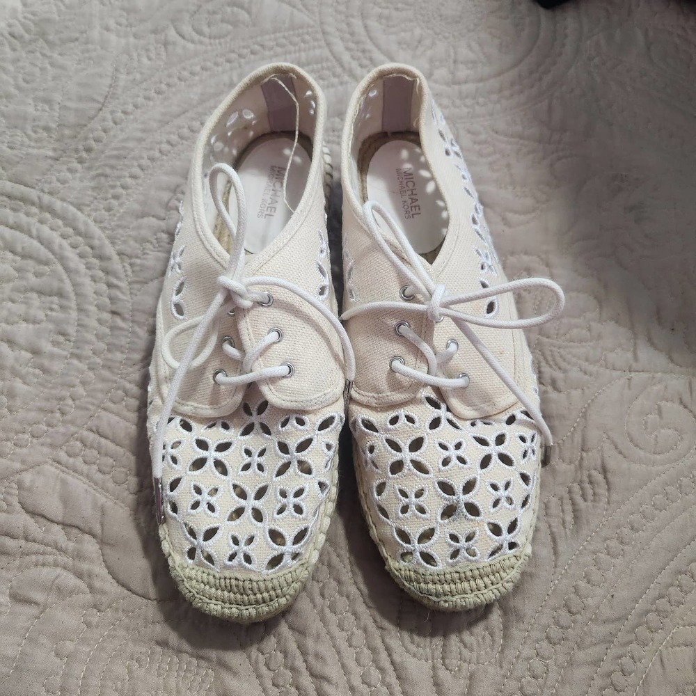 Michael Kors Eyelet Espadrille Sneakers sz 8 - Picture 3 of 9